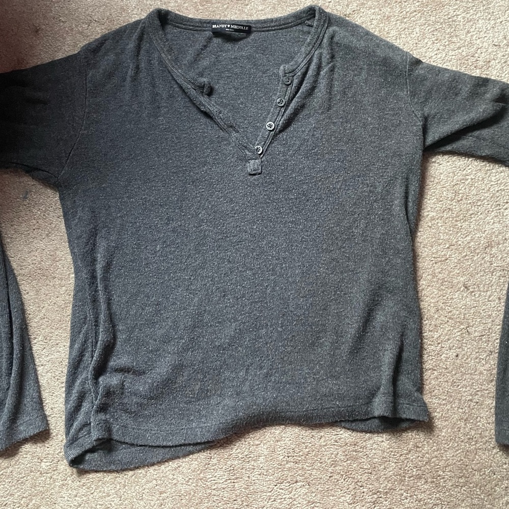 woman’s brandy Melville one size gray long sleeve